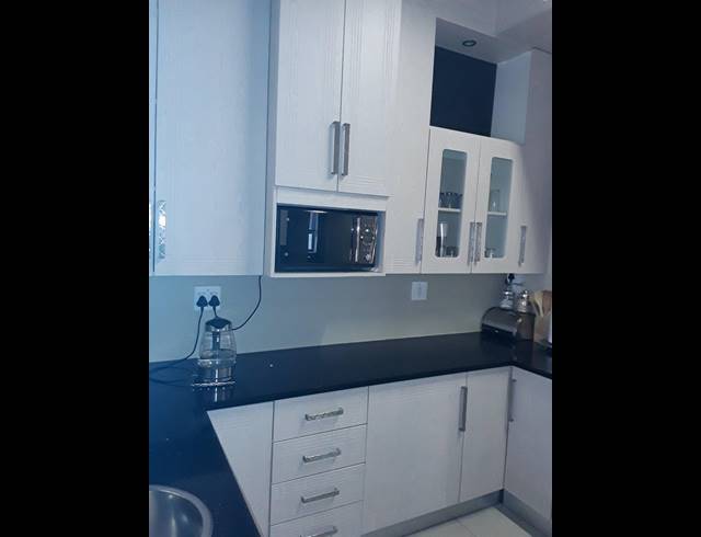 4 BEDROOM HOUSE SOLD IN MONTANA TUINE
